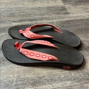 Chaco Women’s Classic Flip Flop – Comfy Outdoor Summer Staple! Size 9.5 ✨ ✔️